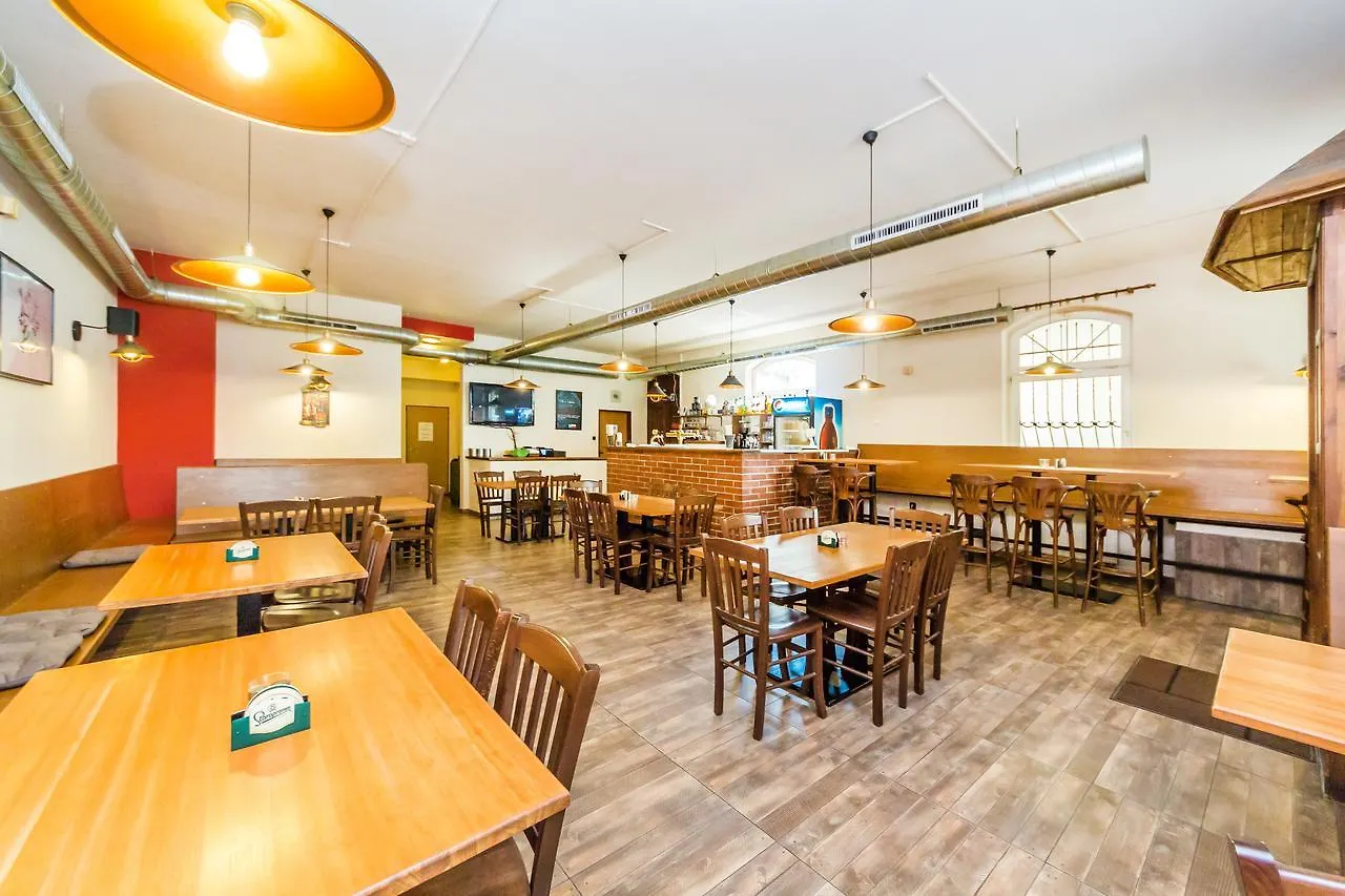 Nova Hospoda - Hotel & Restaurant Prague