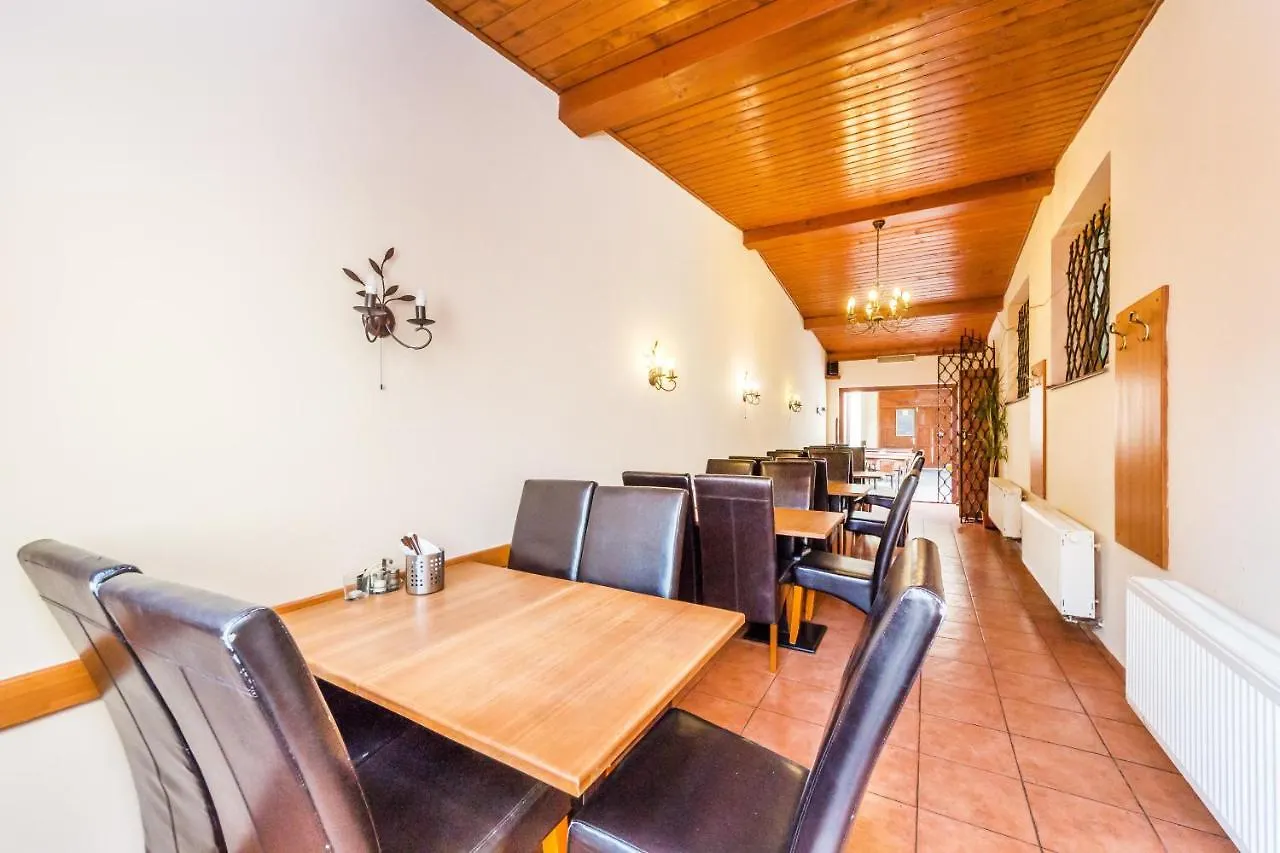 Nova Hospoda - Hotel & Restaurant Prague