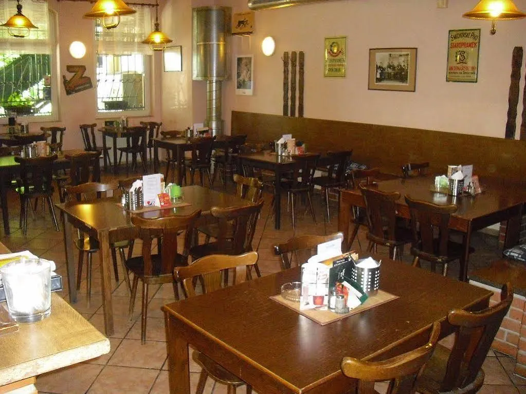 ***  Nova Hospoda - Hotel & Restaurant Prag Tjeckien