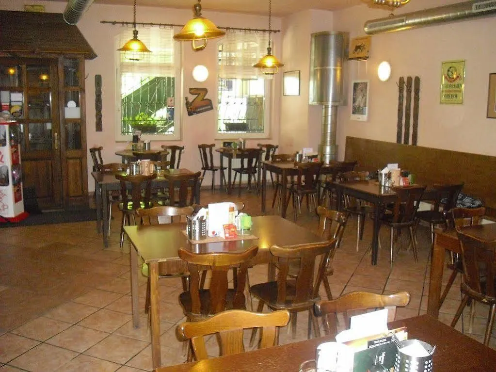 Nova Hospoda - Hotel & Restaurant Prag