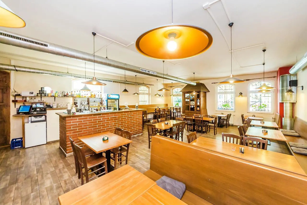 Nova Hospoda - Hotel & Restaurant Prag Tjeckien